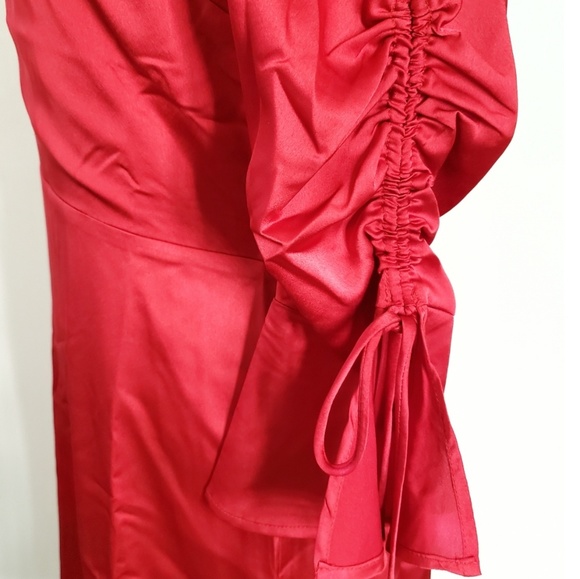 J.O.A|Scarlett Red Tie Sleeve Minidress - Picture 5 of 6